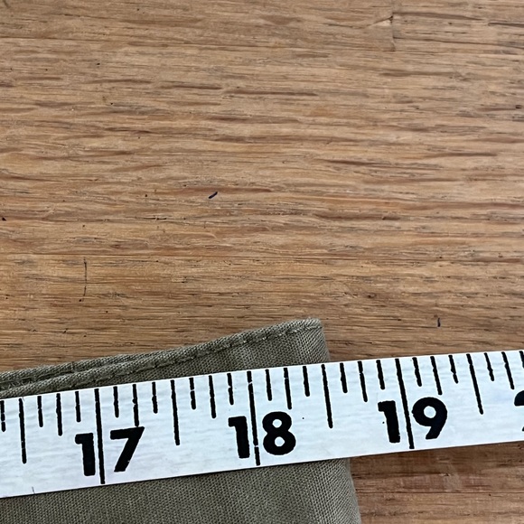 Columbia Khaki Men Shorts Size 36 - Picture 7 of 7